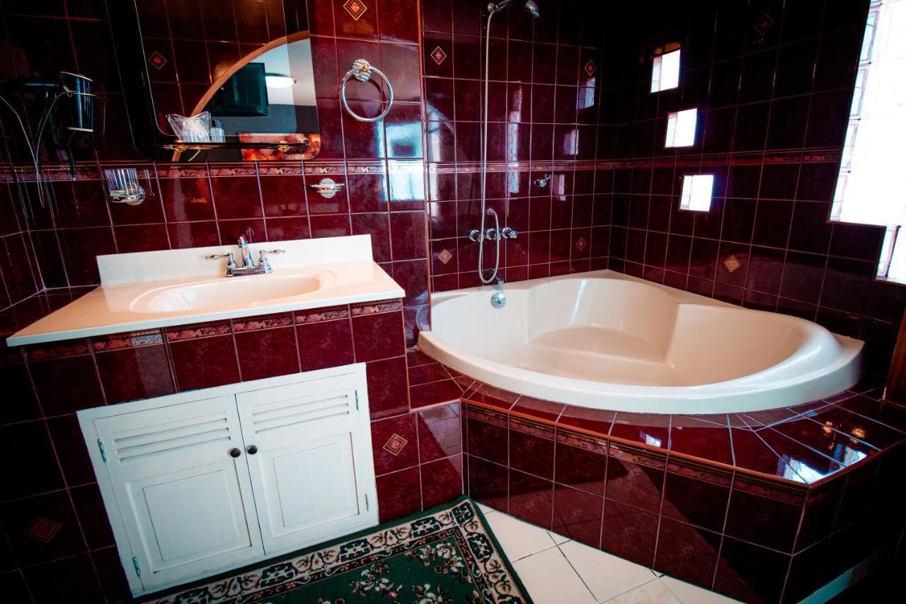 Saint Germain Hotel Trujillo Zewnętrze zdjęcie