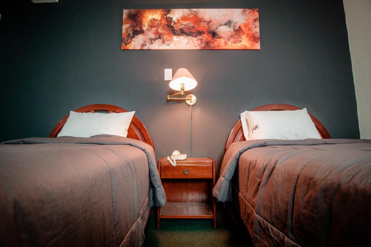 Saint Germain Hotel Trujillo Zewnętrze zdjęcie